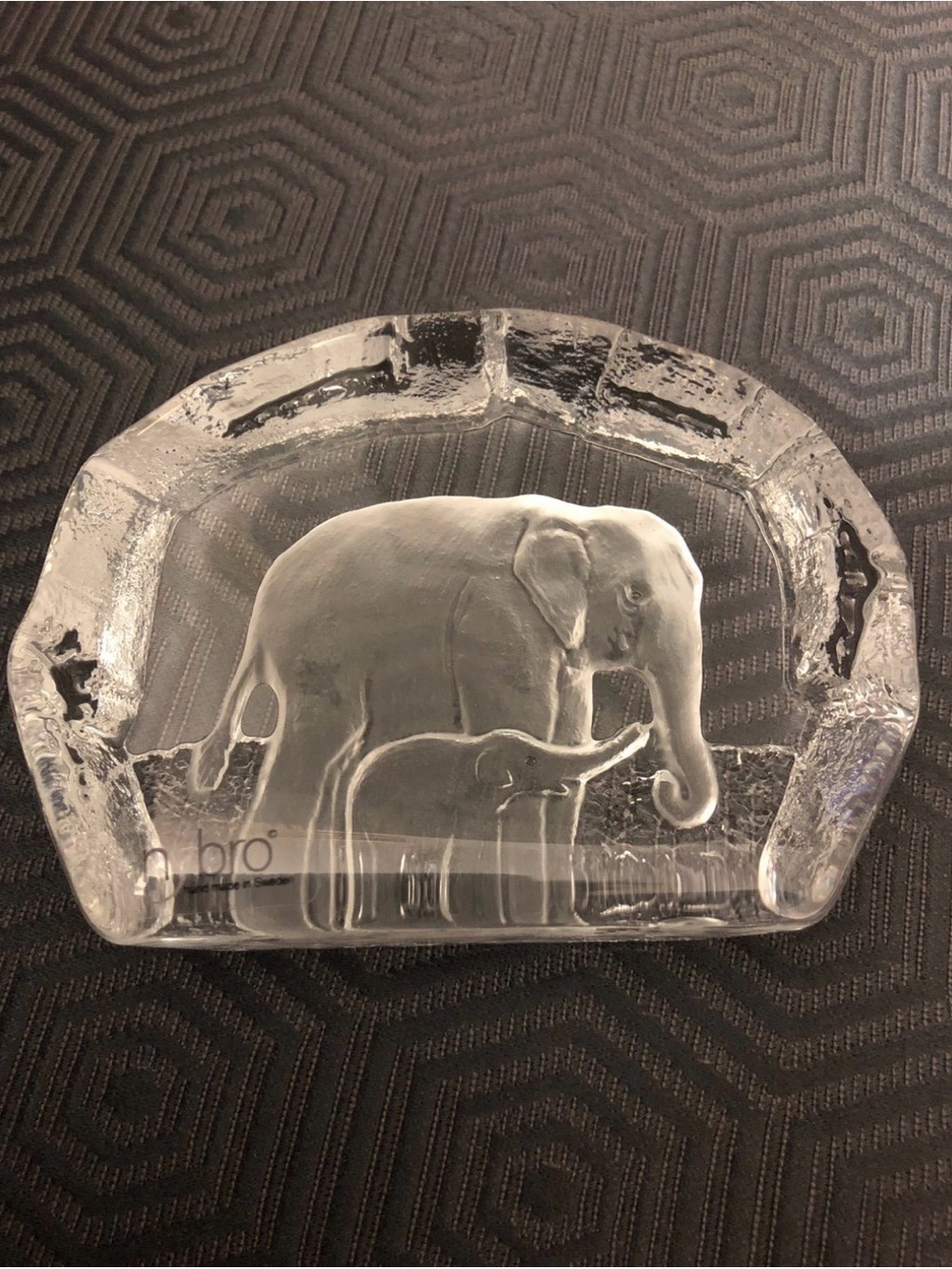 Nybro Elephant Paperweight